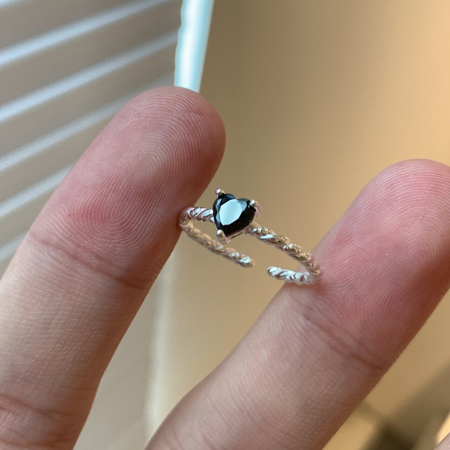 Bague Torsade d’Amour – Argent Sterling S925 & Zirconia Noir