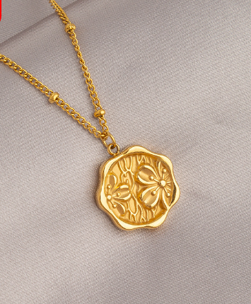 Collier Papillon Céramique — Plaqué Or 18K