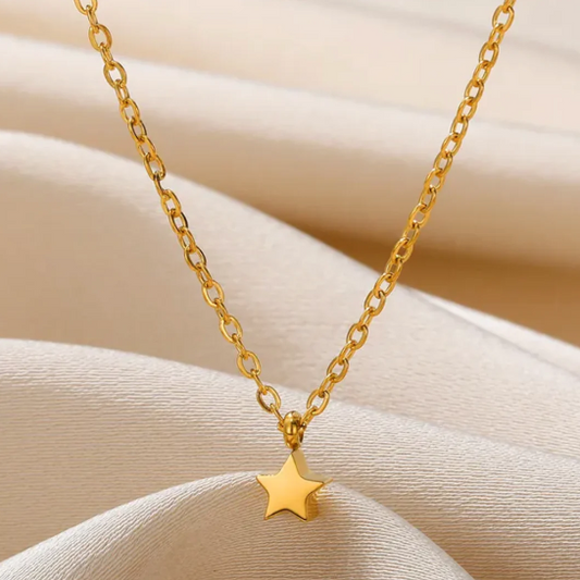 Collier Étoile Fine — Plaqué Or 18K